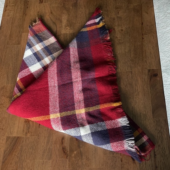 Blanket Scarf - Picture 2 of 2
